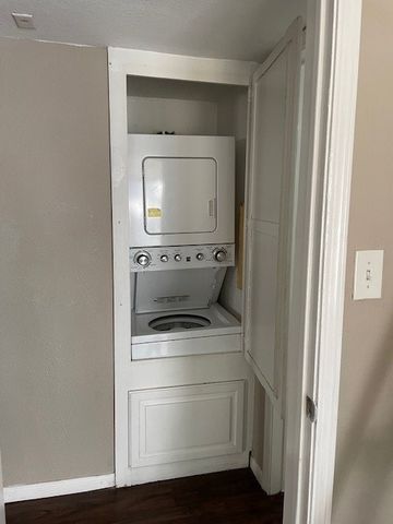 2311 Balsam Drive H208, Arlington, TX 76006