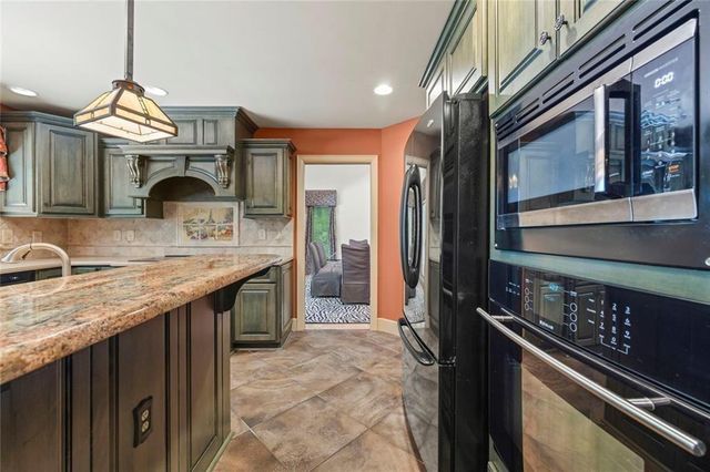 825 Riverbend Parkway, Athens, GA 30605