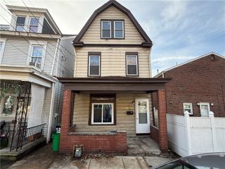 1205 Penn St, Sharpsburg, PA 15215