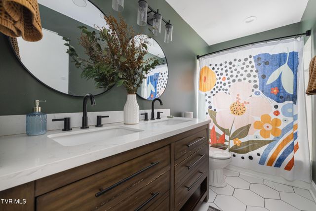 533 Vance Drive, Bristol, TN 37620