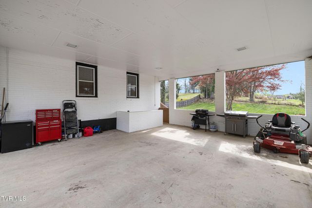 533 Vance Drive, Bristol, TN 37620