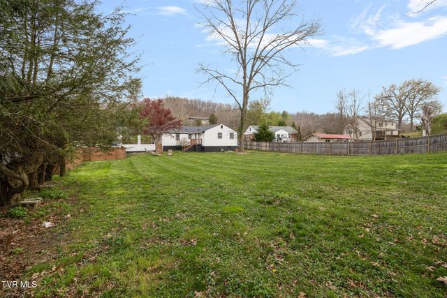 533 Vance Drive, Bristol, TN 37620