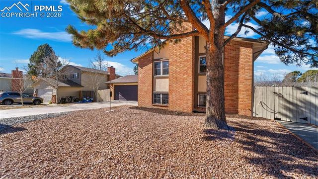 4660 Bluestem Lane, Colorado Springs, CO 80917