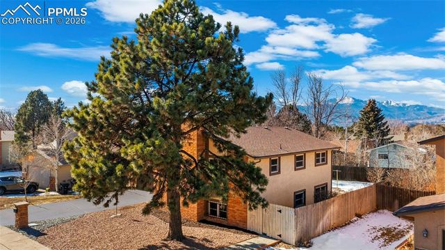 4660 Bluestem Lane, Colorado Springs, CO 80917