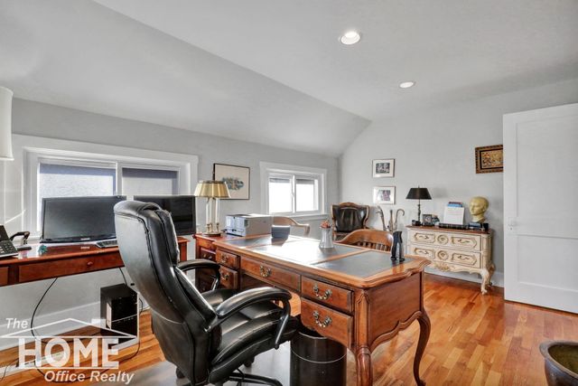 318 N Water Street, Owosso, MI 48867