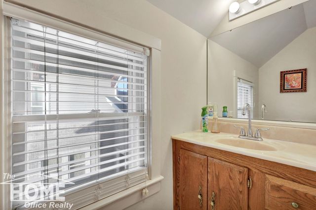 318 N Water Street, Owosso, MI 48867