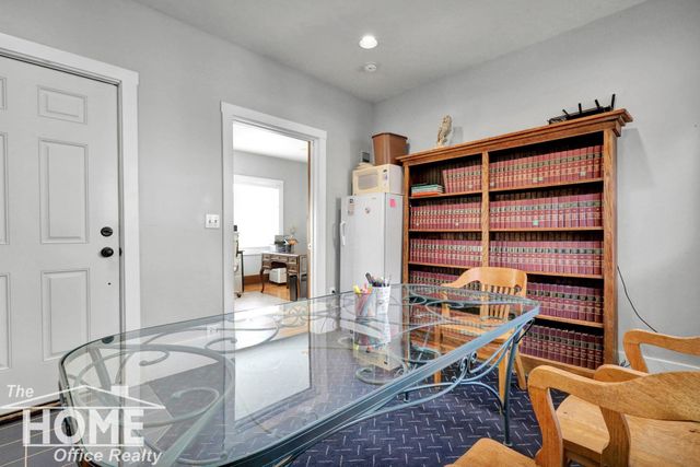 318 N Water Street, Owosso, MI 48867