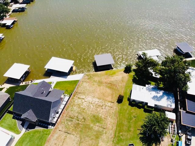 4111 Aztec Court, Granbury, TX 76048