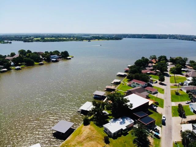 4111 Aztec Court, Granbury, TX 76048