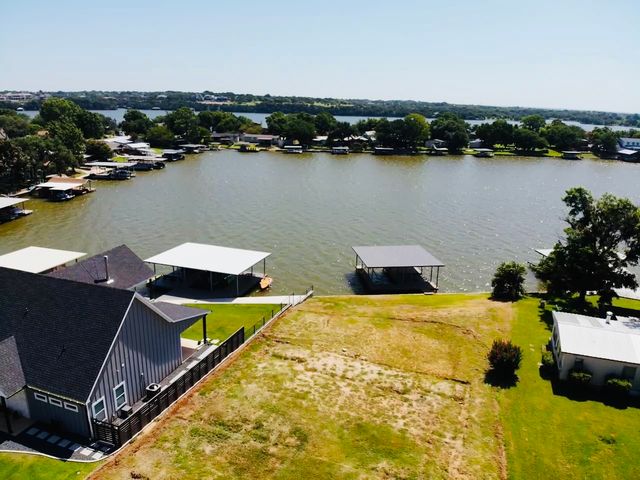 4111 Aztec Court, Granbury, TX 76048