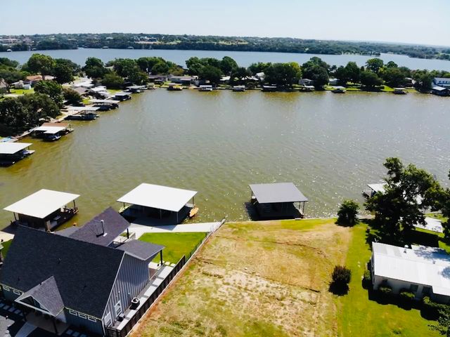 4111 Aztec Court, Granbury, TX 76048