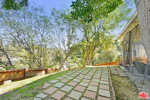 4385 Scandia Way, Los Angeles, CA 90065