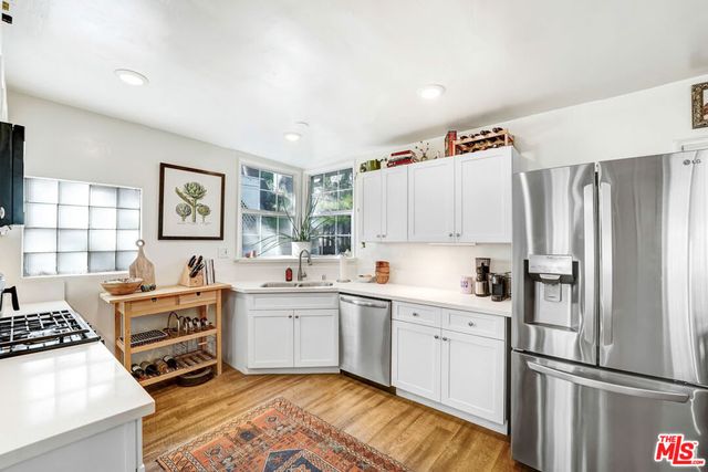 4385 Scandia Way, Los Angeles, CA 90065