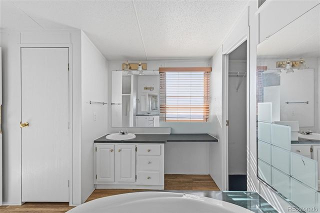 4899 Barron Circle, Longmont, CO 80504