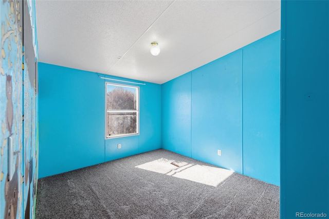 4899 Barron Circle, Longmont, CO 80504