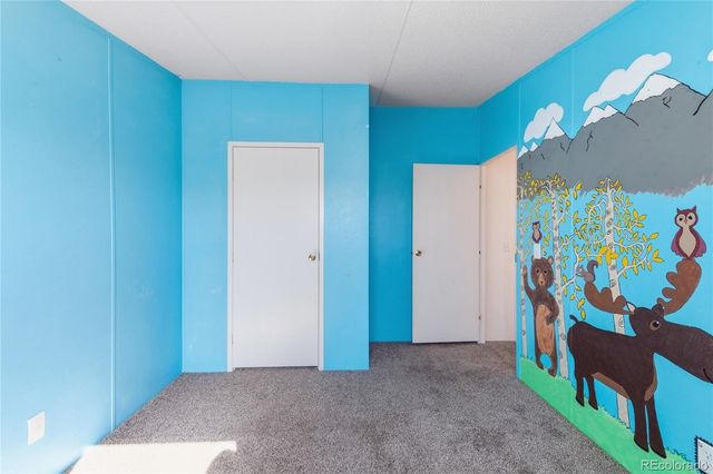 4899 Barron Circle, Longmont, CO 80504