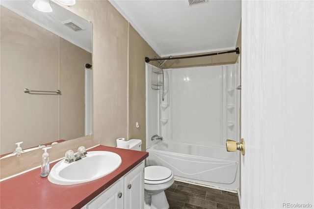 4899 Barron Circle, Longmont, CO 80504