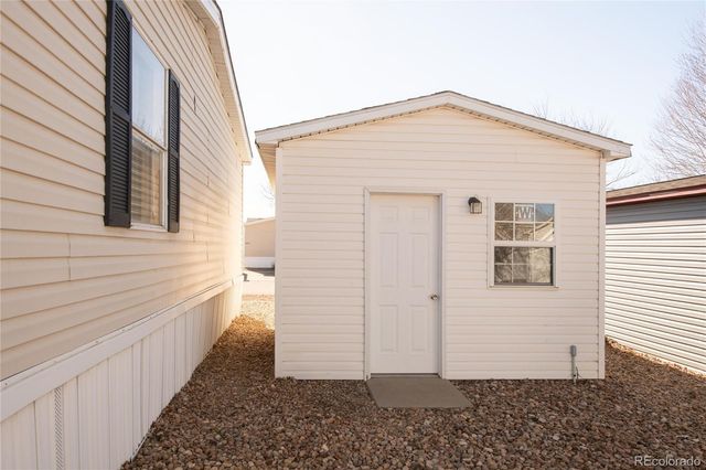 4899 Barron Circle, Longmont, CO 80504