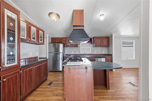 4899 Barron Circle, Longmont, CO 80504