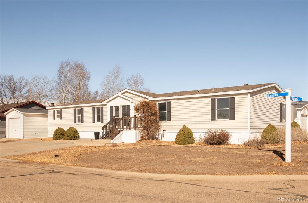 4899 Barron Circle, Longmont, CO 80504
