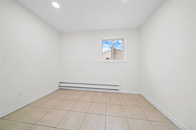 55 Schleigel Boulevard, Farmingdale, NY 11735