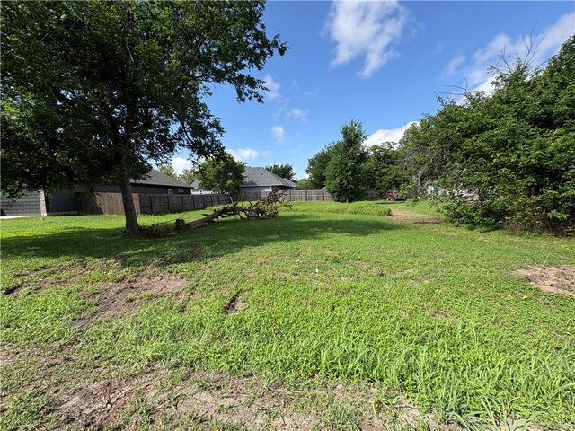 1507 Conroy Street, Bryan, TX 77808