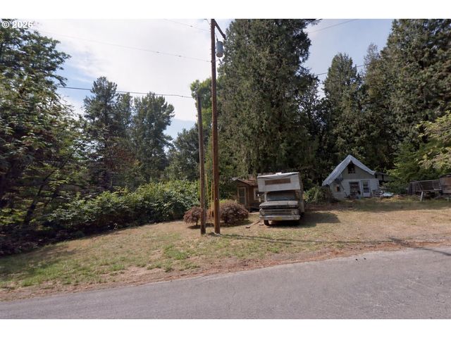 18883 S FERGUSON Rd, Oregon City, OR 97045