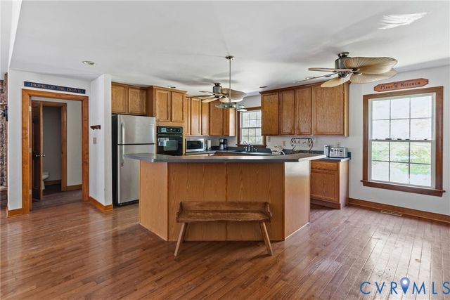 17361 Belsches Rd, Bumpass, VA 23024
