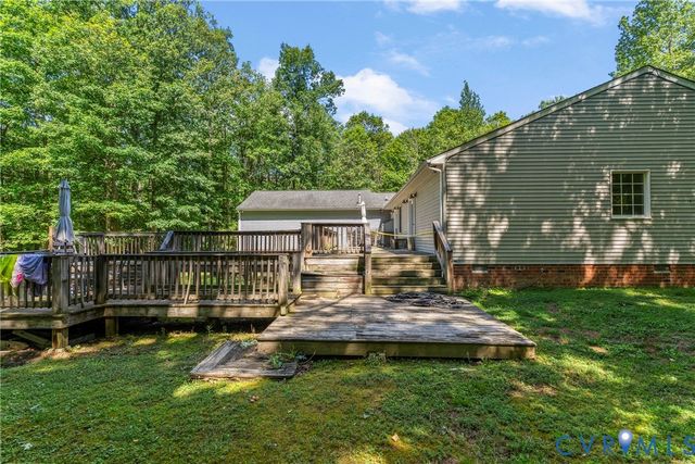 17361 Belsches Rd, Bumpass, VA 23024