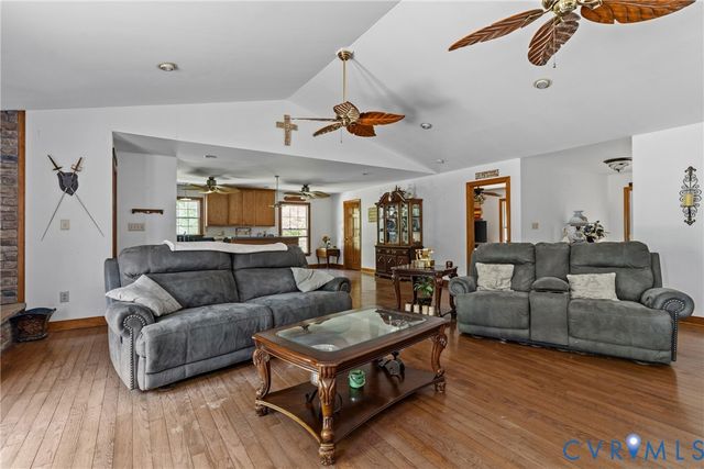 17361 Belsches Rd, Bumpass, VA 23024
