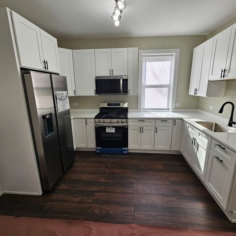 717 N Homan Avenue, Chicago, IL 60624