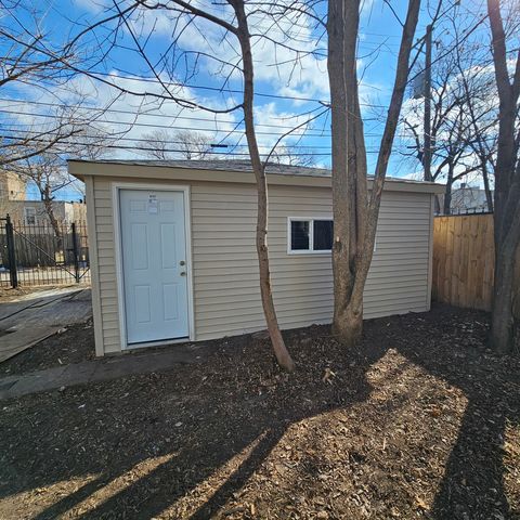 717 N Homan Avenue, Chicago, IL 60624