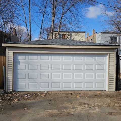 717 N Homan Avenue, Chicago, IL 60624