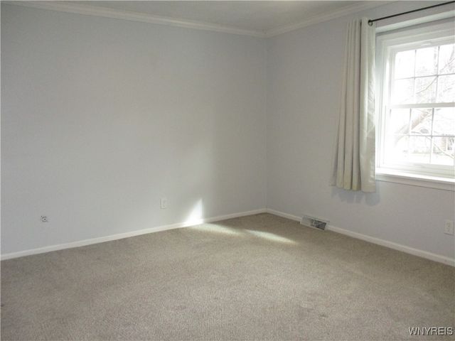 105 Carriage Drive 7, Orchard Park, NY 14127