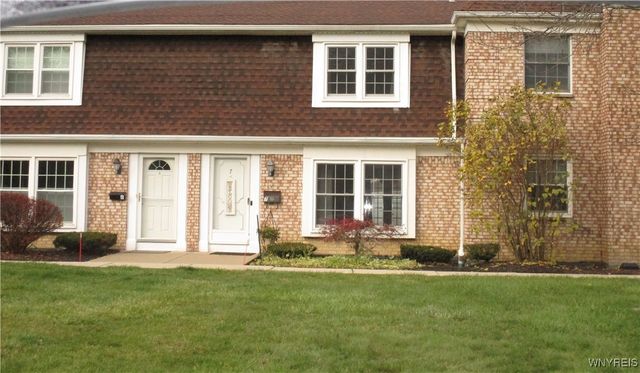 105 Carriage Drive 7, Orchard Park, NY 14127