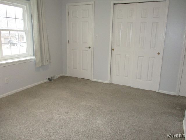 105 Carriage Drive 7, Orchard Park, NY 14127