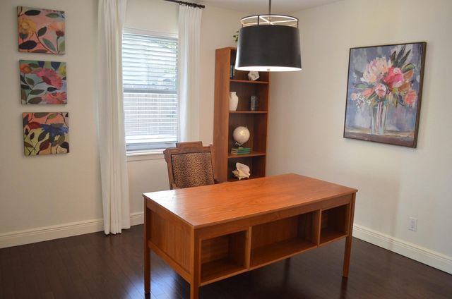 2114 Lanier DR, Austin, TX 78757