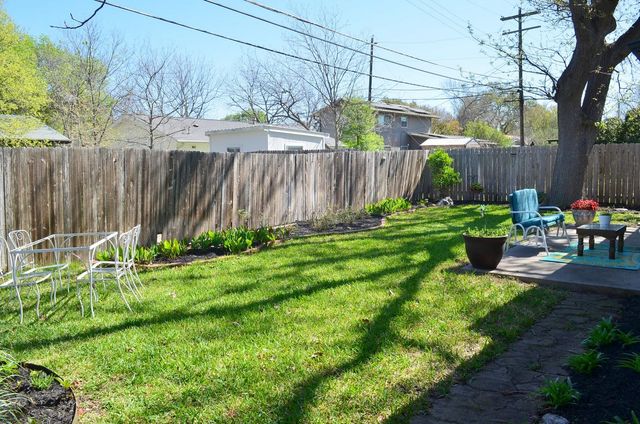 2114 Lanier DR, Austin, TX 78757