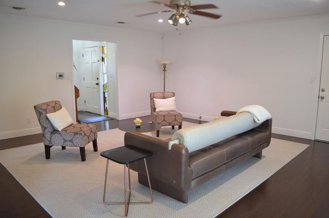 2114 Lanier DR, Austin, TX 78757