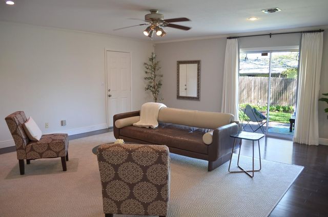 2114 Lanier DR, Austin, TX 78757