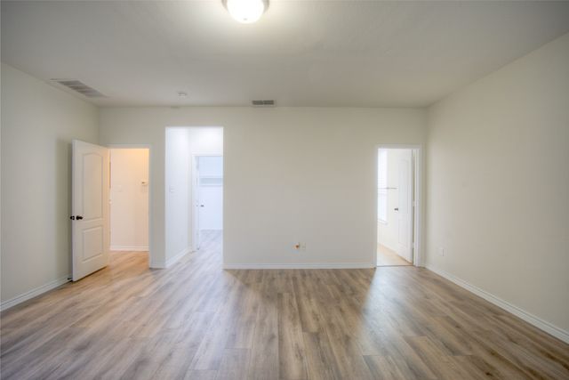 5633 Ridge Lake Drive, Fort Worth, TX 76244