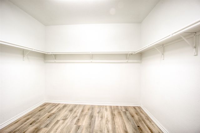 5633 Ridge Lake Drive, Fort Worth, TX 76244