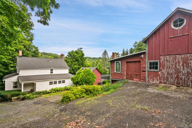 15 Cross River Road, Cross River, NY 10518