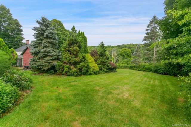 15 Cross River Road, Cross River, NY 10518