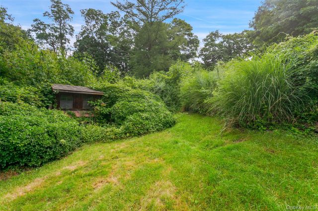 15 Cross River Road, Cross River, NY 10518