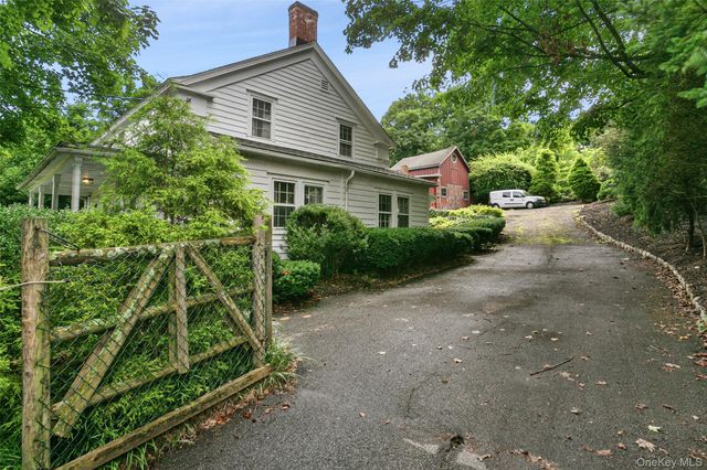 15 Cross River Road, Cross River, NY 10518