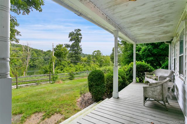 15 Cross River Road, Cross River, NY 10518