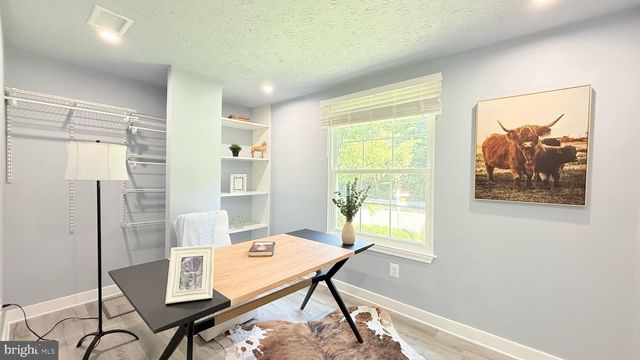 5364 LAURA BELLE LN, Fairfax, VA 22032