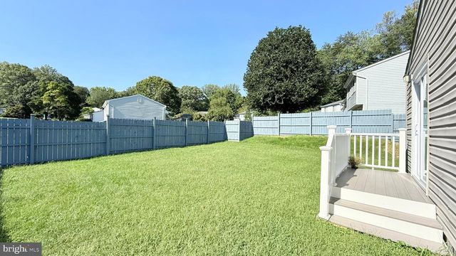 5364 LAURA BELLE LN, Fairfax, VA 22032