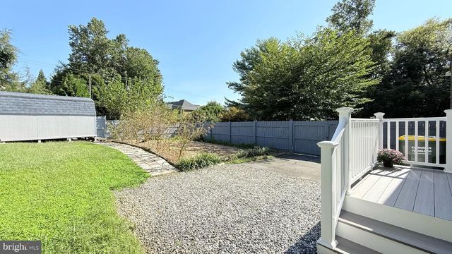 5364 LAURA BELLE LN, Fairfax, VA 22032